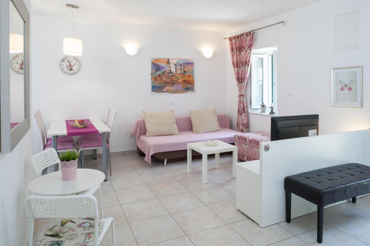 Apartment Bura 1 Makarska Eksteriør bilde