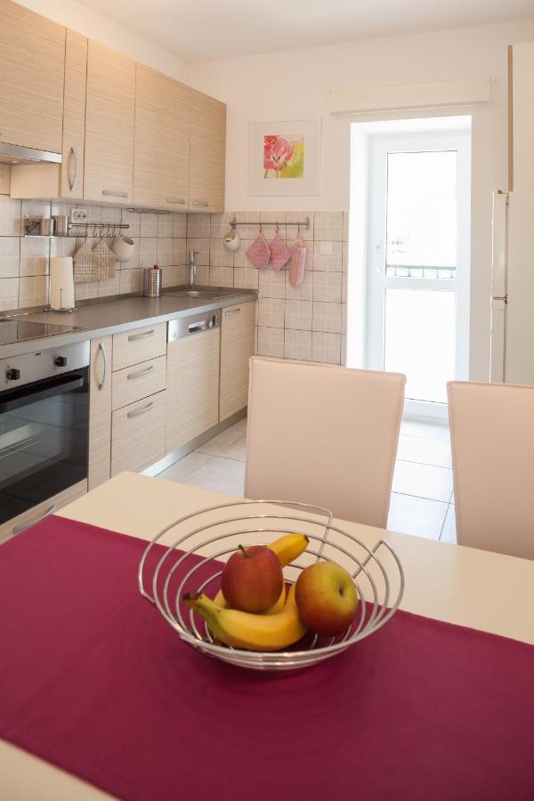 Apartment Bura 1 Makarska Eksteriør bilde